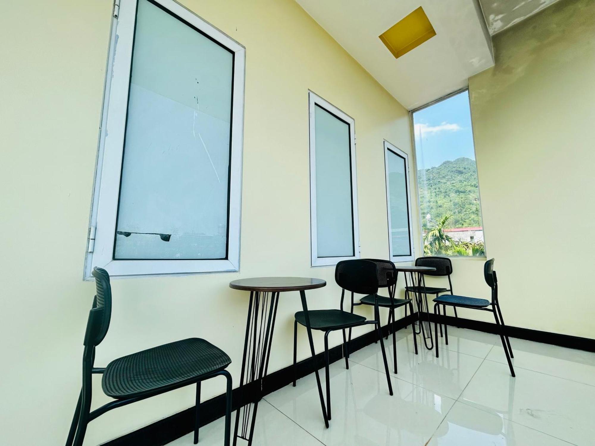 Majestic Hostel - Tour & Motorbike Rental Ha Giang Exterior photo