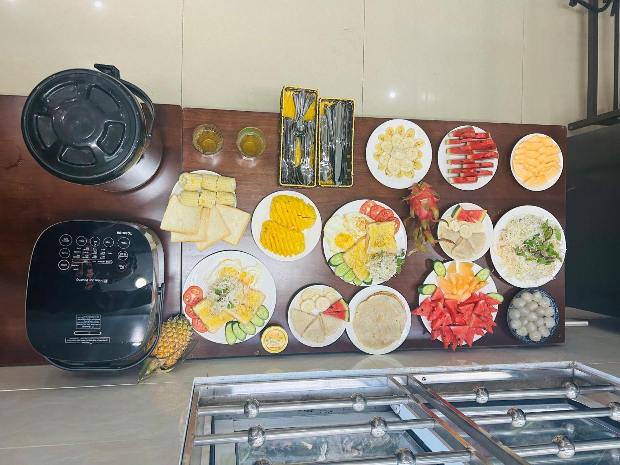 Majestic Hostel - Tour & Motorbike Rental Ha Giang Exterior photo